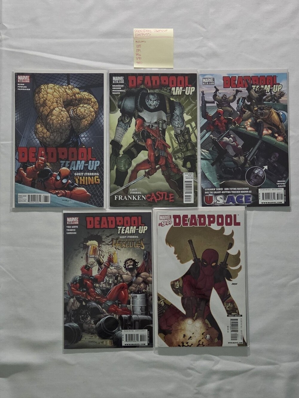 Deadpool Team-Up (2009-2011) comic book lot